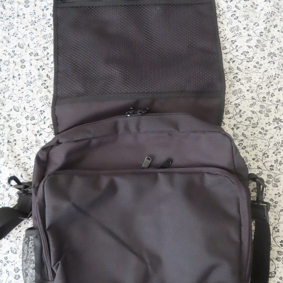 Gemline AppleCare Branded 14" Notebook Laptop Messenger Bag - - Picture 4 of 12